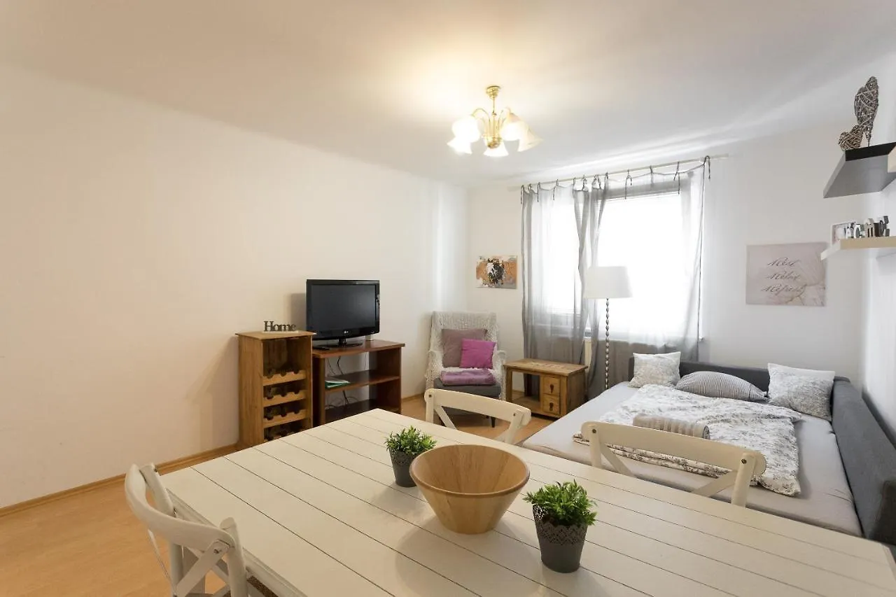 Gorgeous Hideout | City Center Apartment Wien
